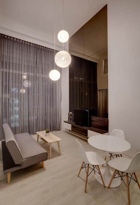 10 Condos With Impressive Ceilings And Stunning Pendant