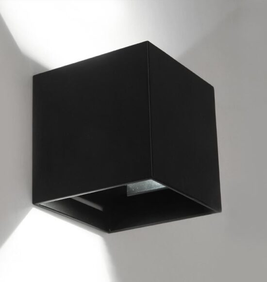 Cubanoe Wall Lamp - black - side-view