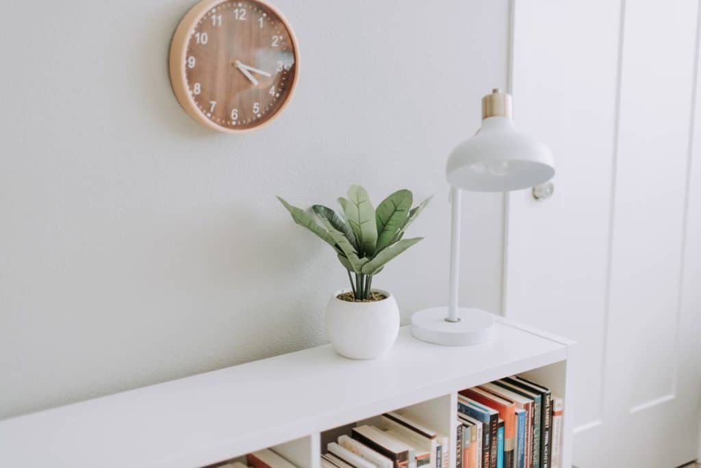 Table Lamp in Bookshelves