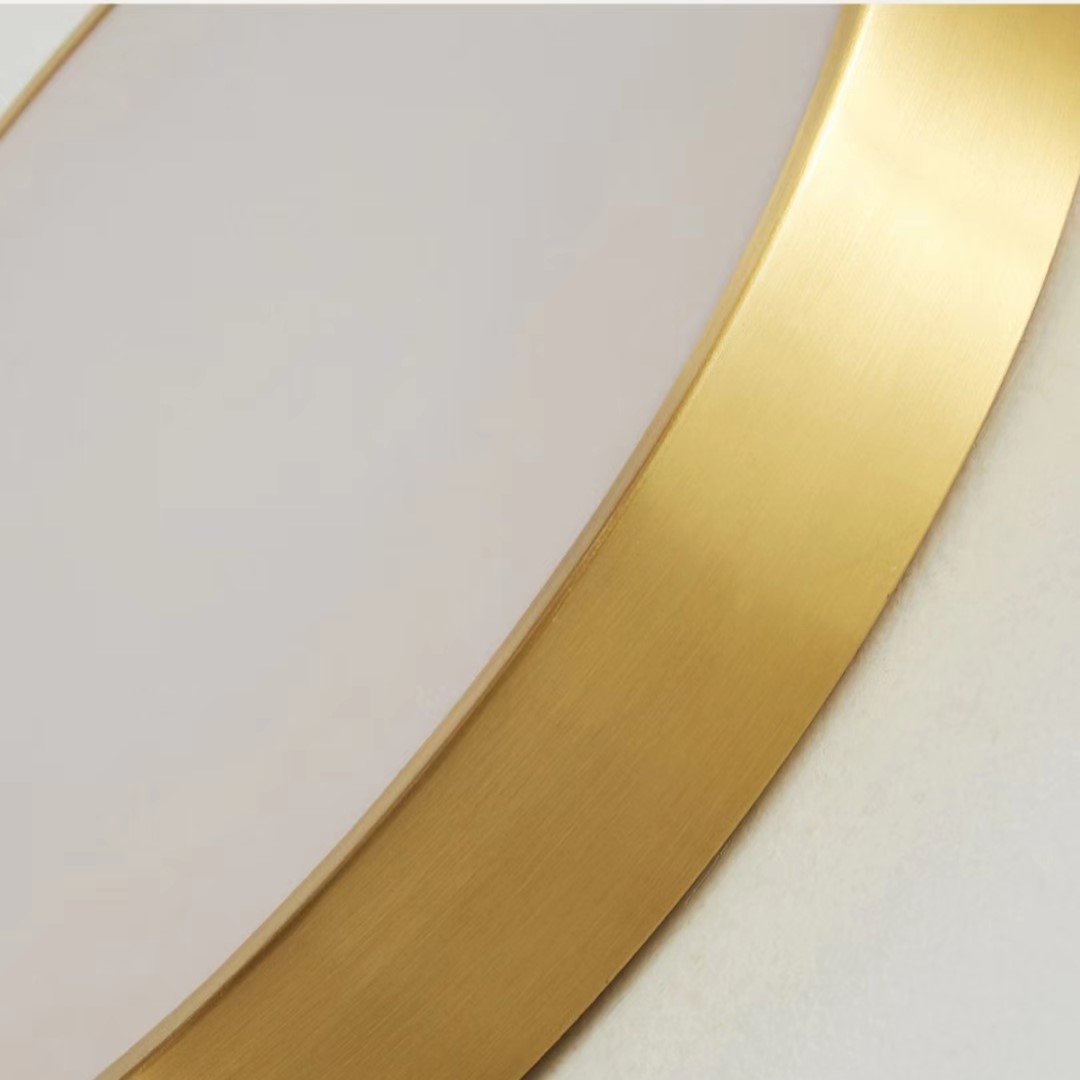 Livoana Modern Round and Slim Ceiling Lamp Livoana Modern Round and Slim Ceiling Lamp - metal body