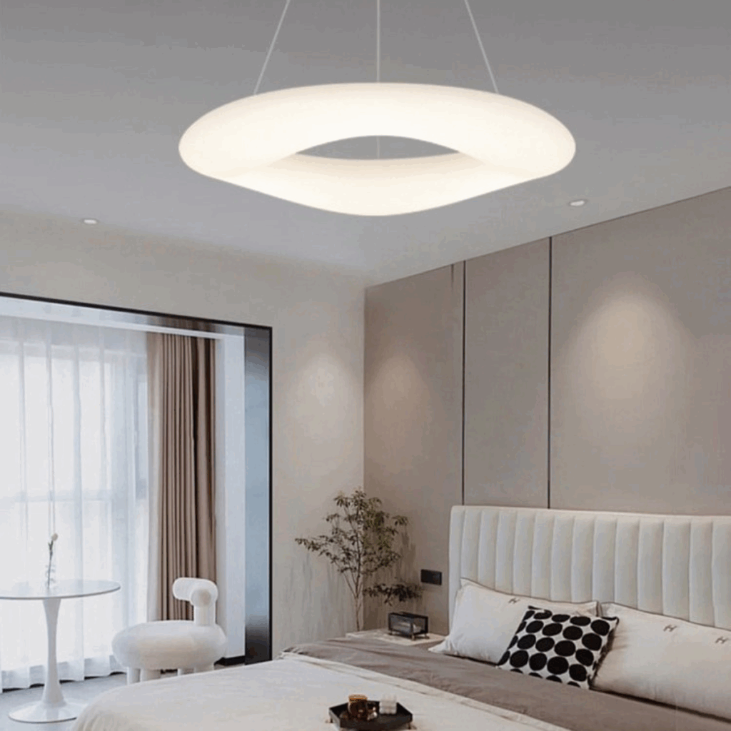 Cadurie Modern Organic Flow Ring Pendant Light | Screed