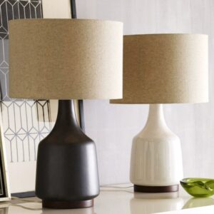 Yeusorn Vase Body Table Lamp