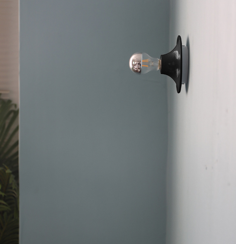 Karnvyrn Minimalist Metallic Halo Wall Light Karnvyrn Minimalist Metallic Halo Wall Light Black